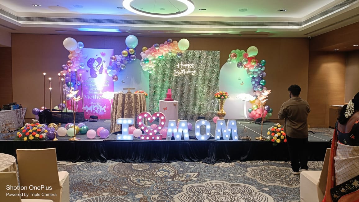 Classic Balloon Backdrop